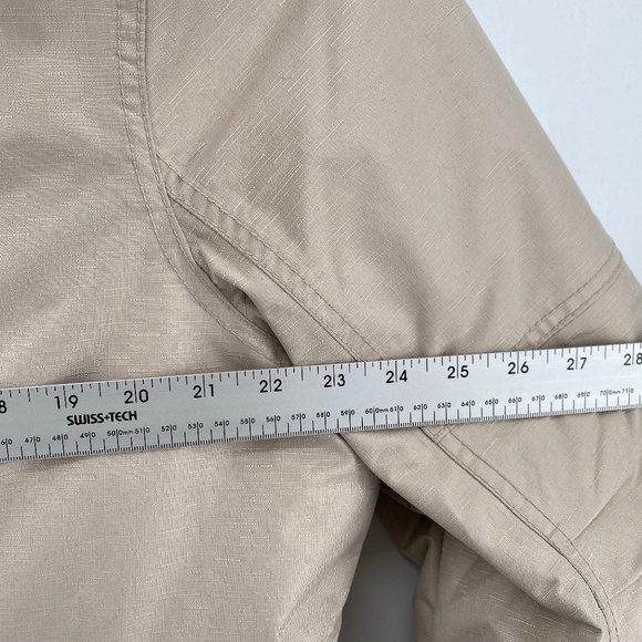 Wind River Jacket Woman's Size 2XL Winter Coat T-Max Hyper Dri- Hooded Tan - Picture 5 of 16